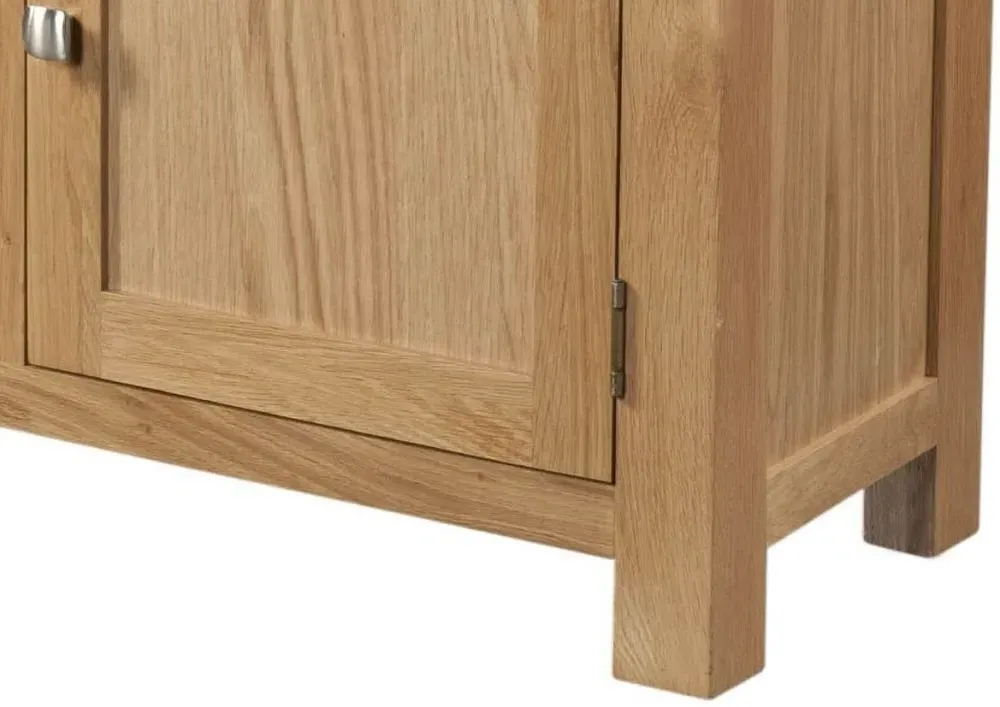 Appleby Oak 2 Door Sideboard - Light Lacquer