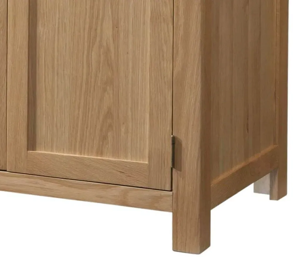 Appleby Oak 2 Door Wardrobe - Light Lacquer, Oak