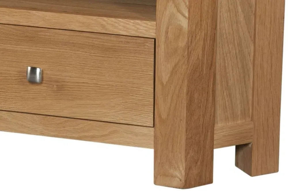 Appleby Oak 90cm Corner TV Unit - Light Lacquer
