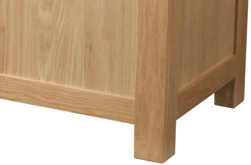 Appleby Oak Blanket Box - Light Lacquer, Oak