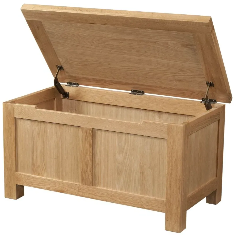 Appleby Oak Blanket Box - Light Lacquer, Oak