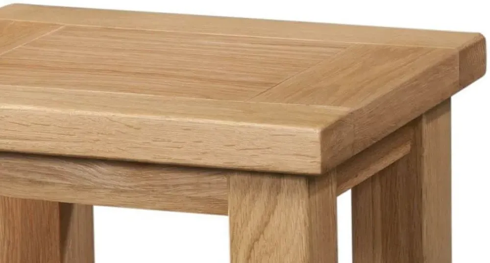 Appleby Oak Lamp Table - Light Lacquer, Oak