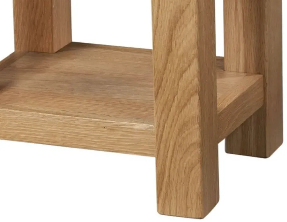 Appleby Oak Lamp Table - Light Lacquer, Oak