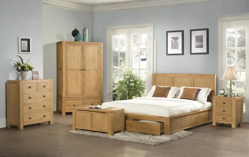 Curve Oak Blanket Box - Wax, Oak