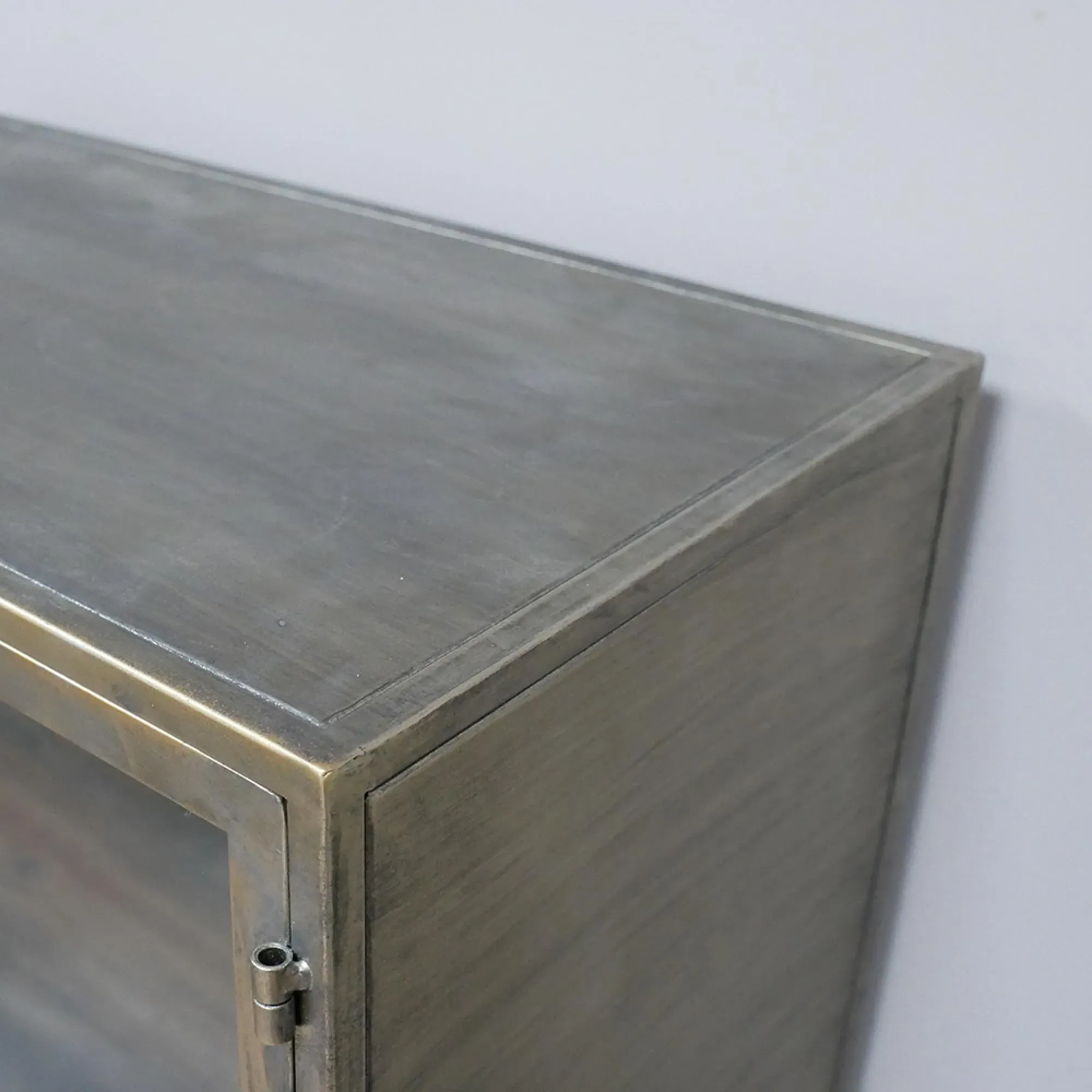 2 Door Display Cabinet - Brushed Gold, Metal