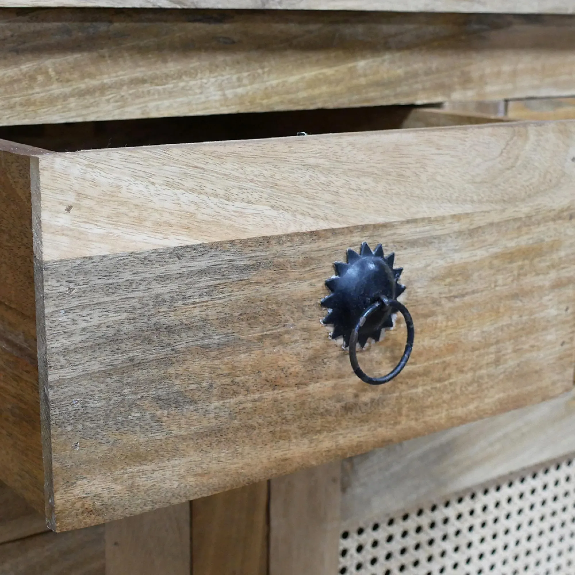 2 Door Medium Sideboard - Natural, Acacia Wood