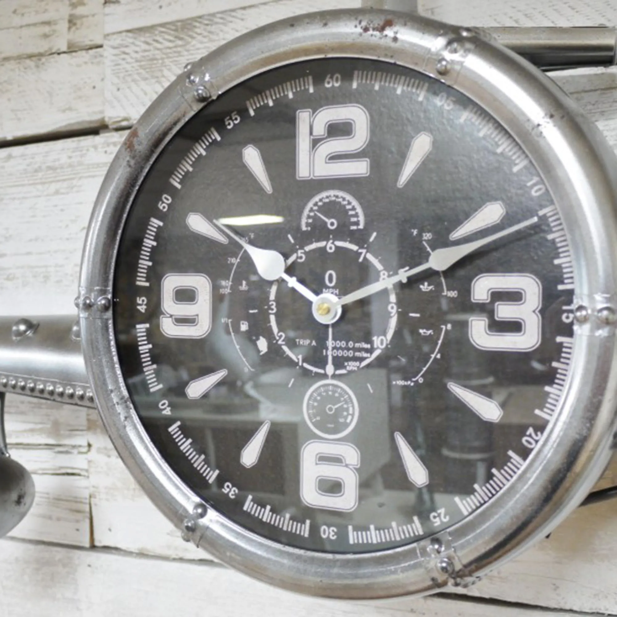 Aeroplane Metal Clock - Silver