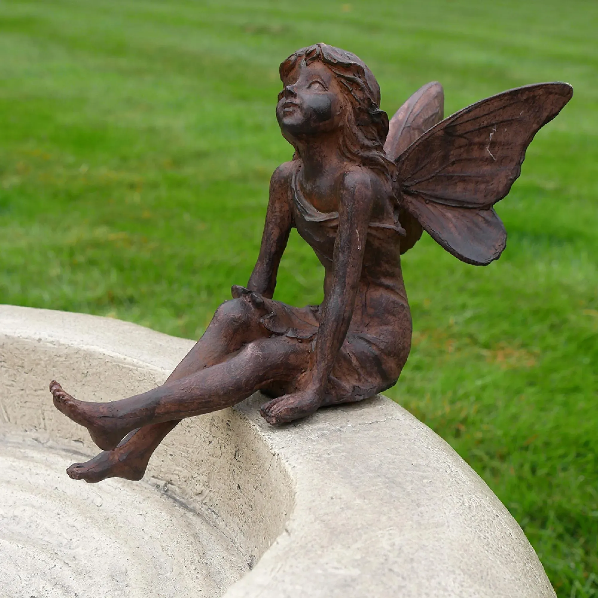 Bird Bath with Fairies - Off White