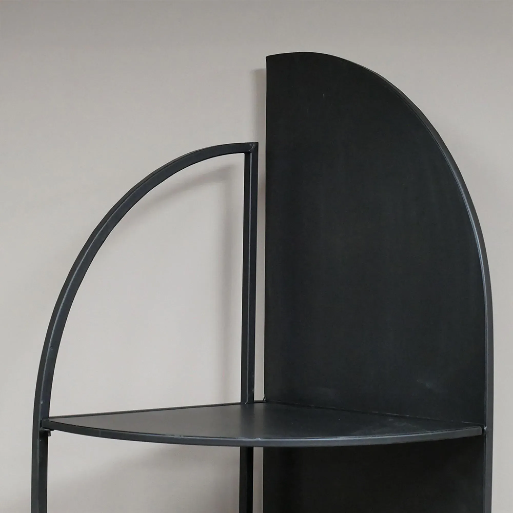 Corner Metal Shelves - Black