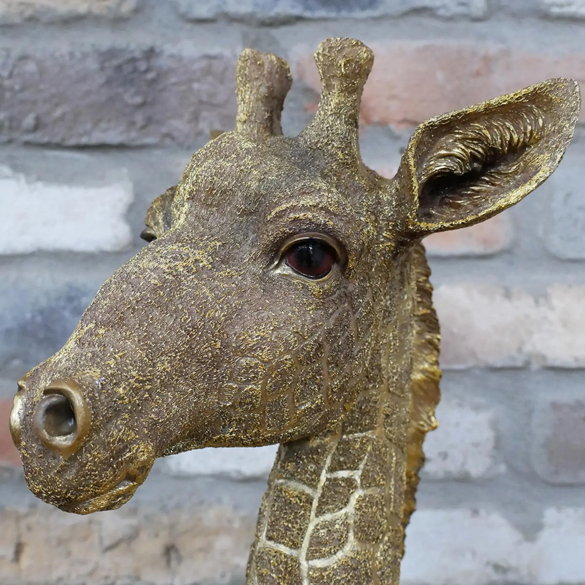 Giraffe Bust Set of 2 - Decorative Sculpture