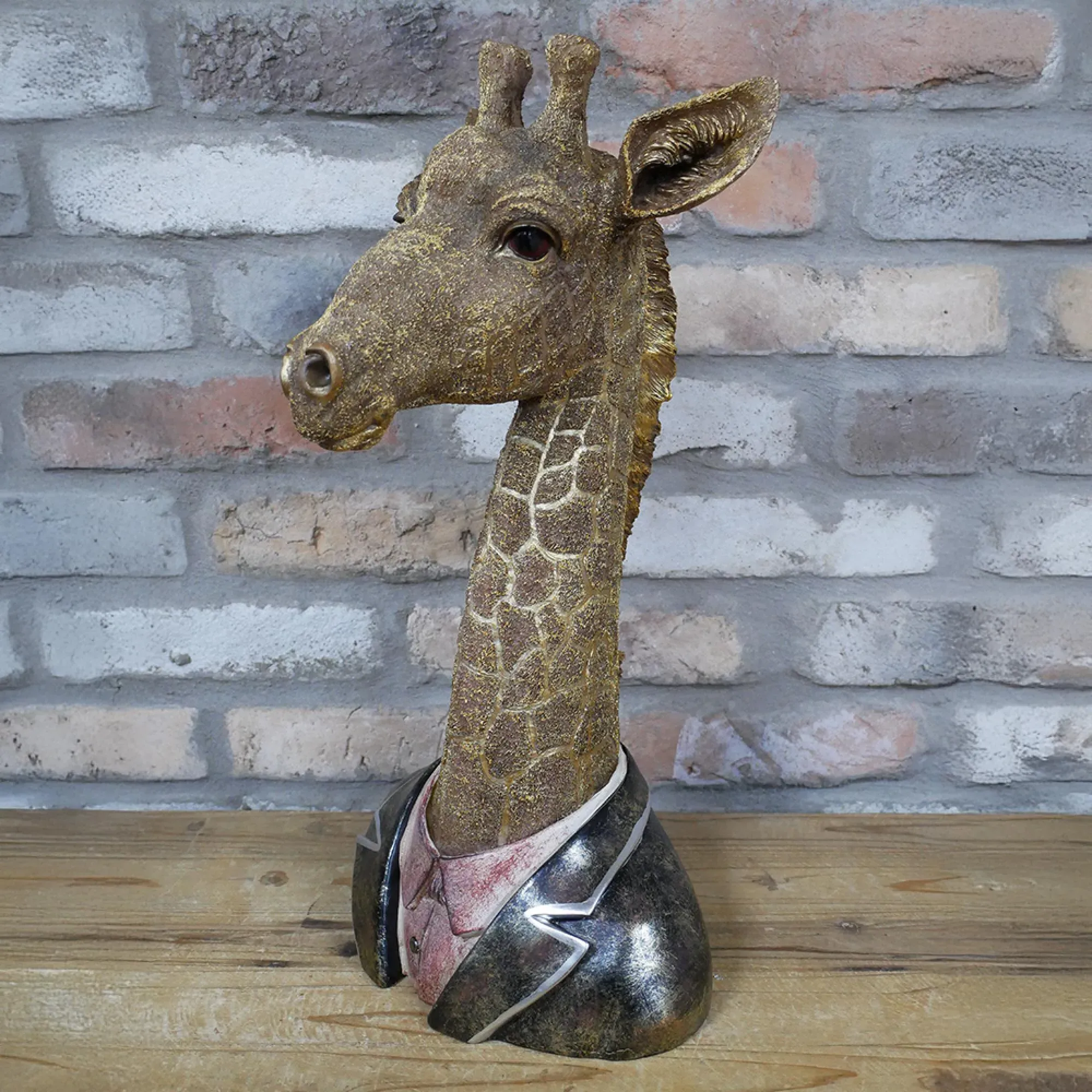 Giraffe Bust Set of 2 - Decorative Sculpture