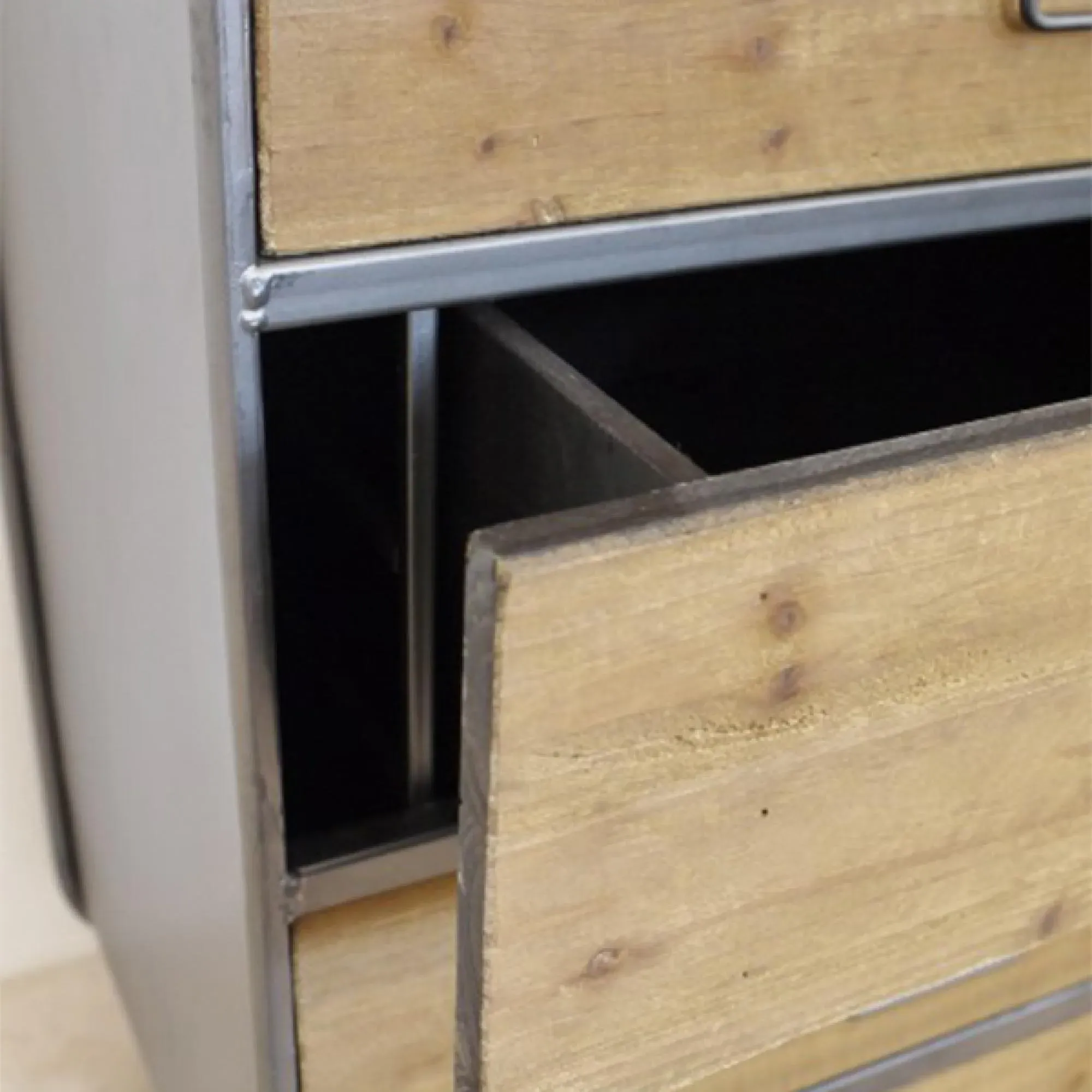 Industrial Retro 4 Drawer Chest