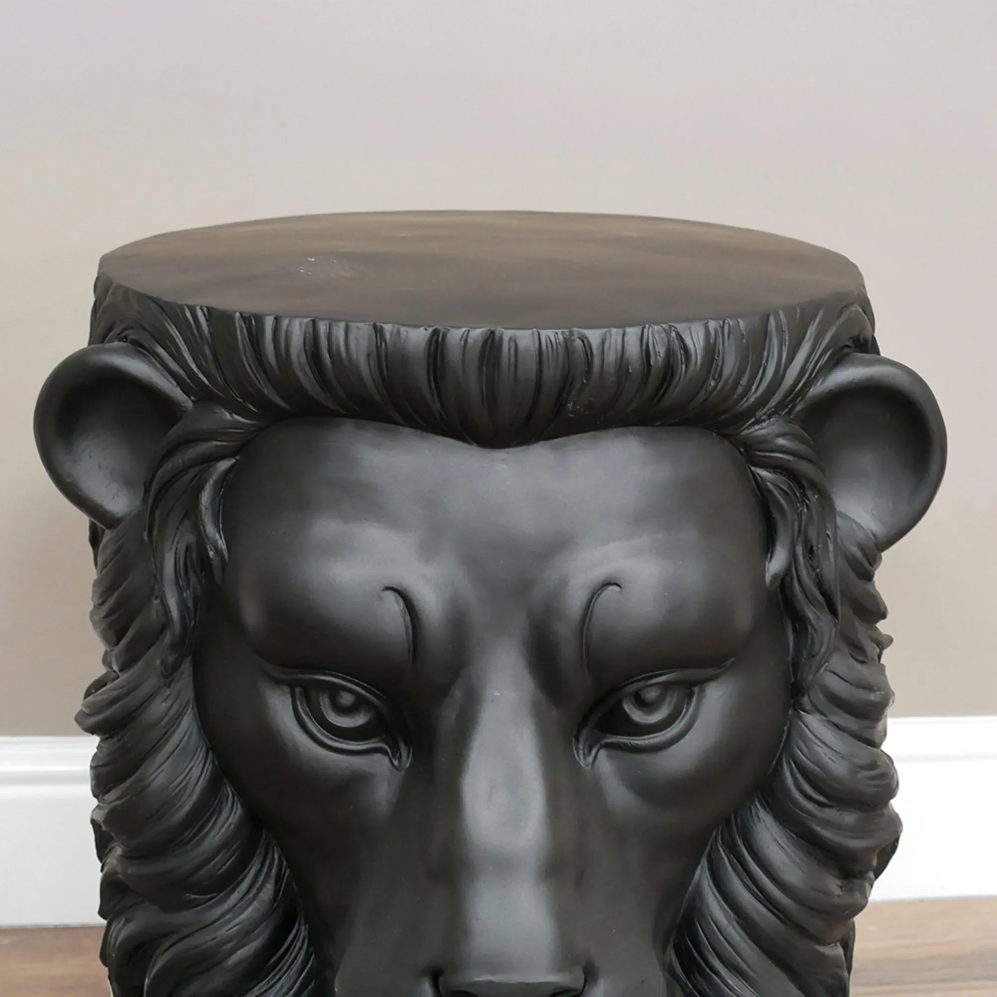 Lion Side Table - Black, Resin
