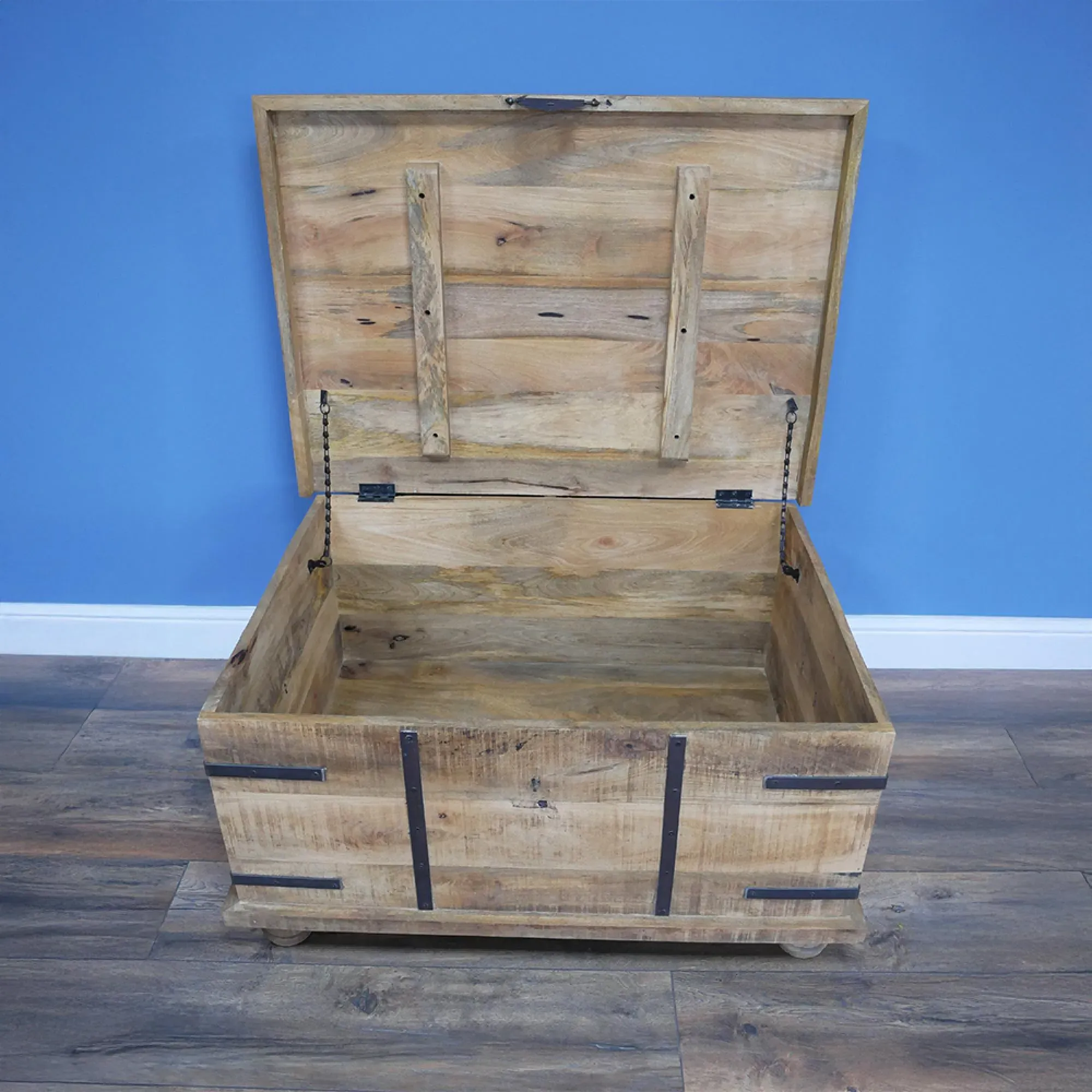 Mango Wood Trunk Coffee Table with Storage