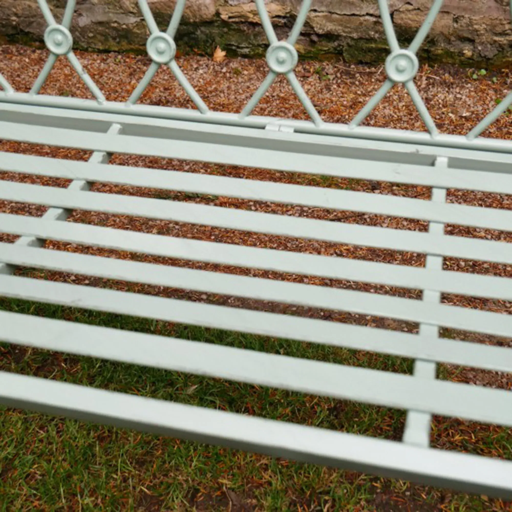 Pistachio Button Garden Bench - Green, Metal