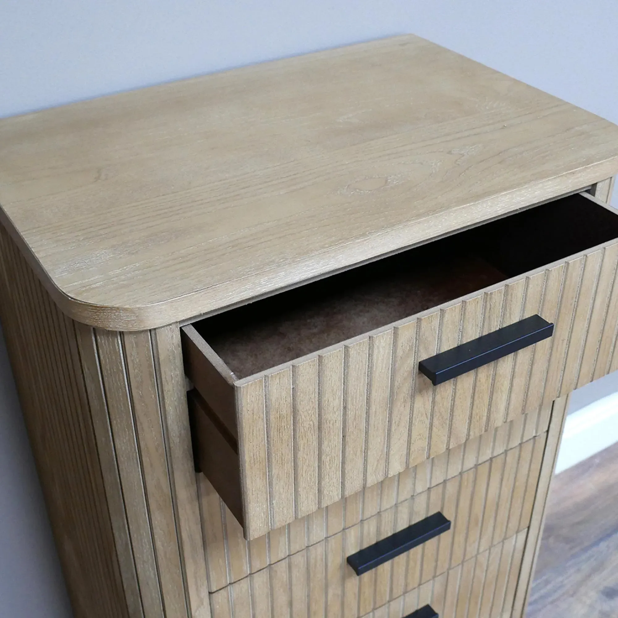 Ribbed Wooden 5 Drawer Tallboy Chest