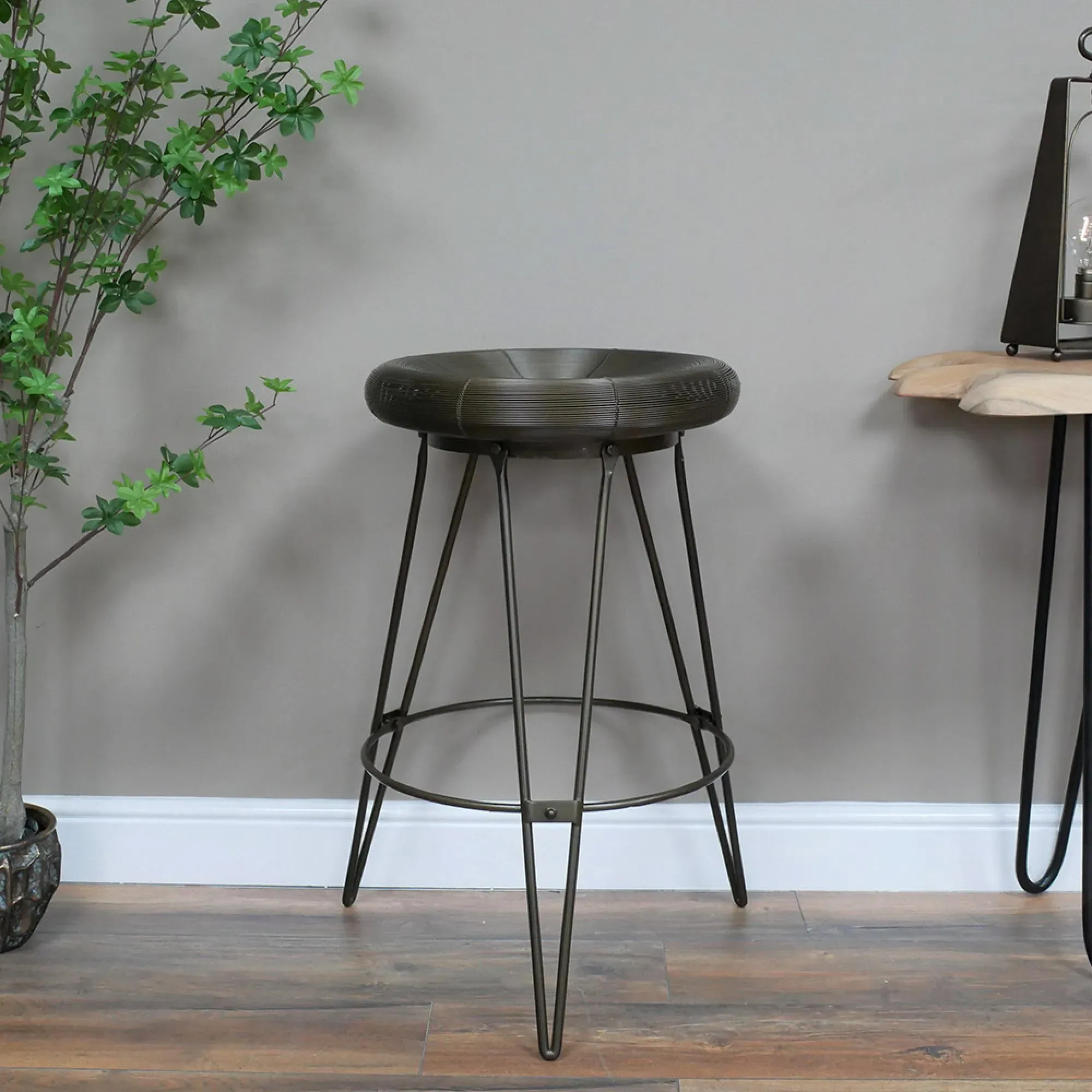 Round Bar Stool - Grey, Metal
