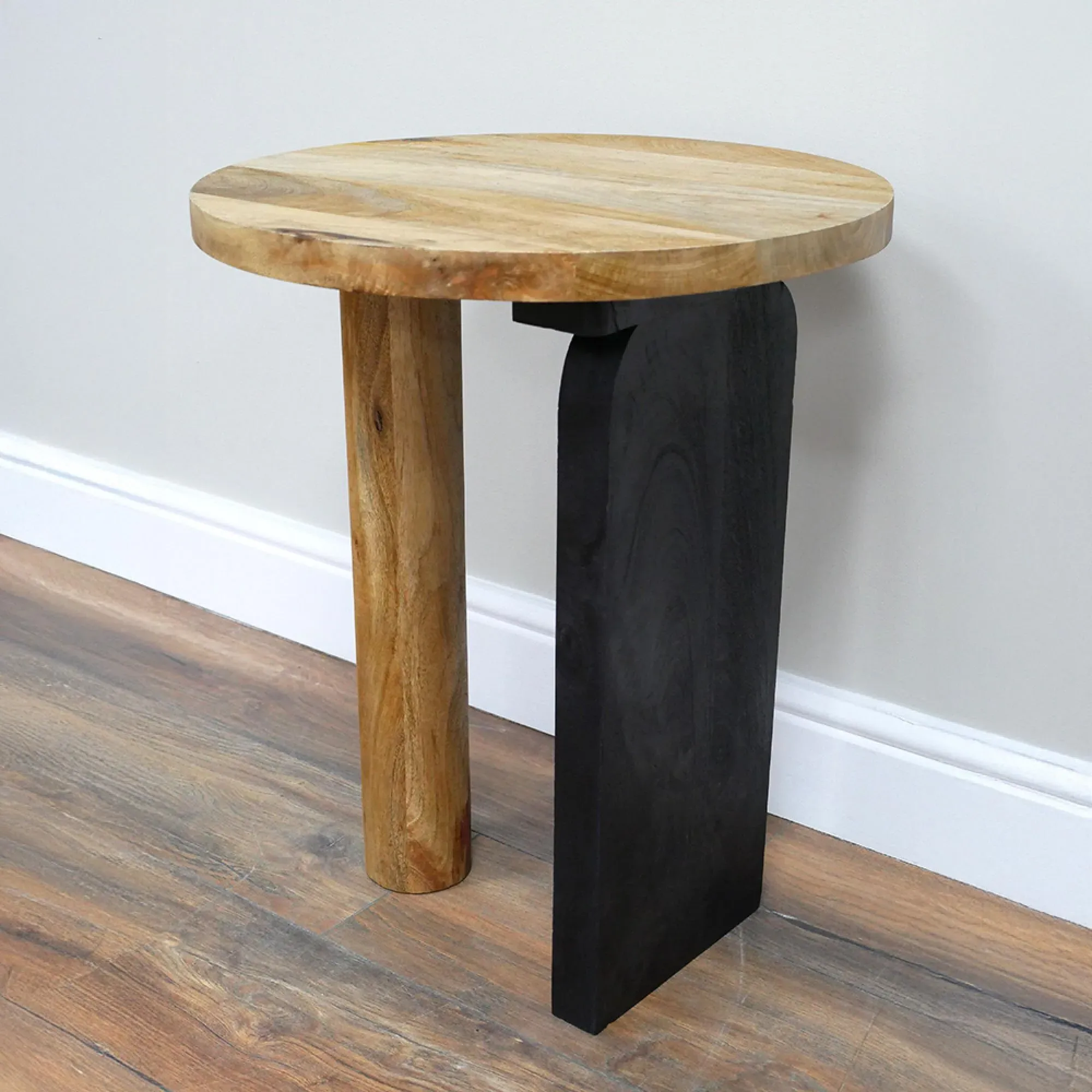 Round Side Table - Mango Wood