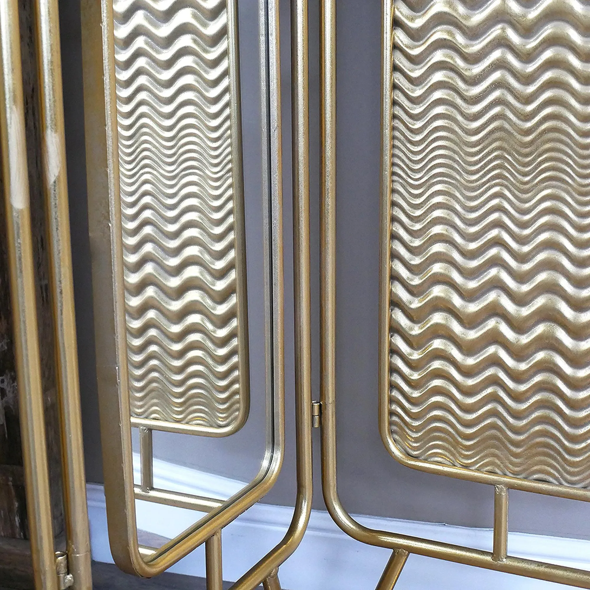 Tall Mirrored Screen - Gold