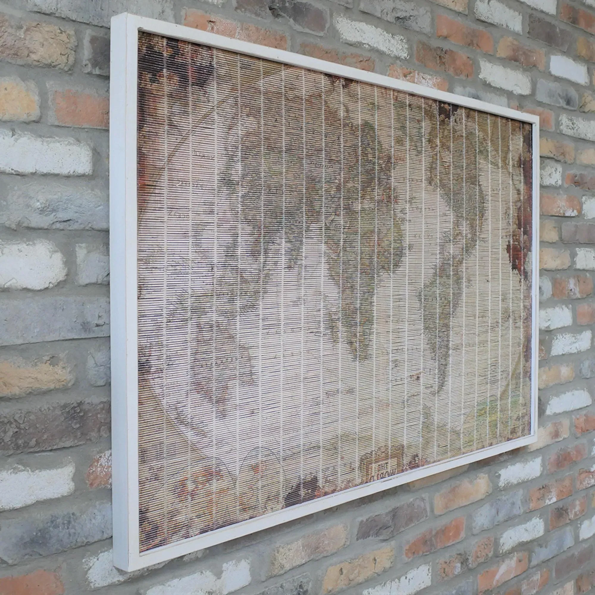 World Map Frame - Set of 2