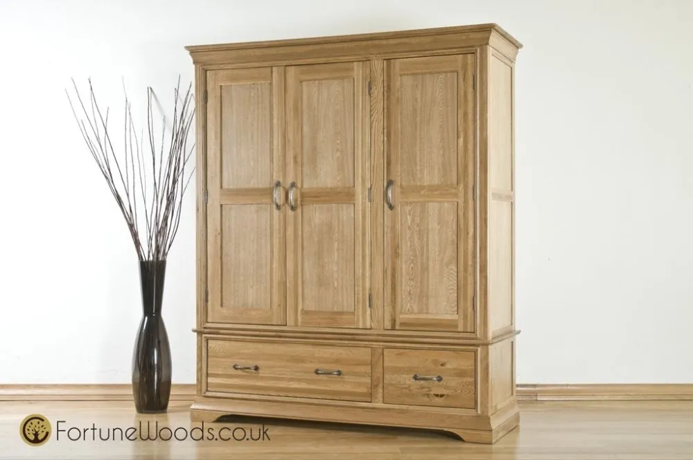 Lyon Oak 3 Door 2 Drawer Wardrobe - Lacquer