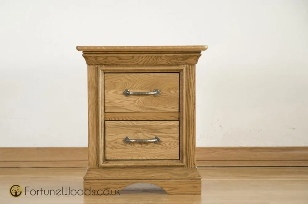 Lyon Oak Bedside Cabinet - Lacquer