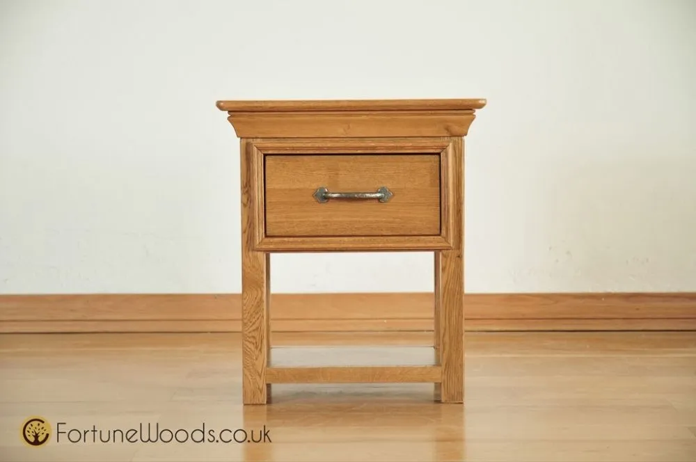 Lyon Oak Bedside Table - Lacquer, Oak