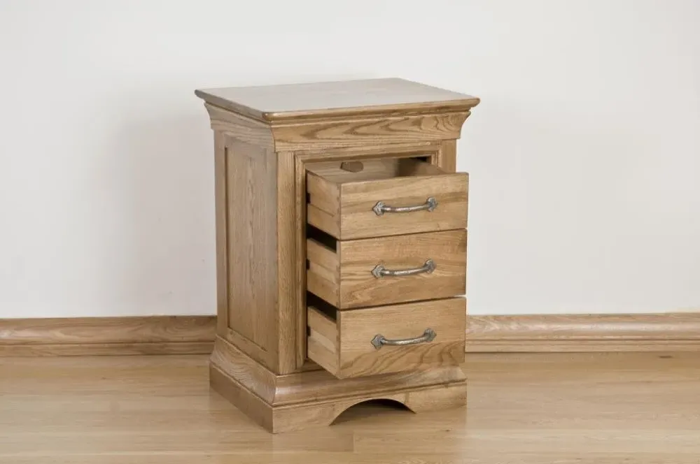 Lyon Oak Tall Bedside Cabinet - Lacquer