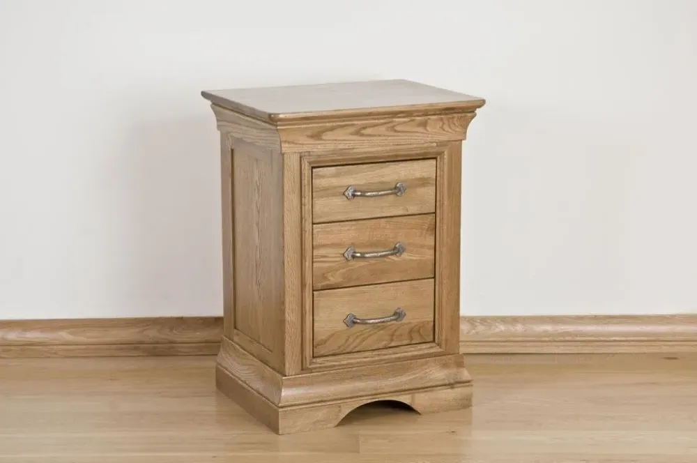 Lyon Oak Tall Bedside Cabinet - Lacquer