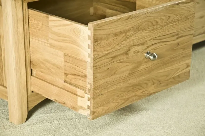 Shaker Oak 3 Door 2 Drawer Wardrobe - Natural Lacquered