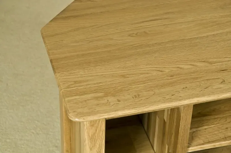 Shaker Oak Corner TV Unit - Natural Lacquered, Oak