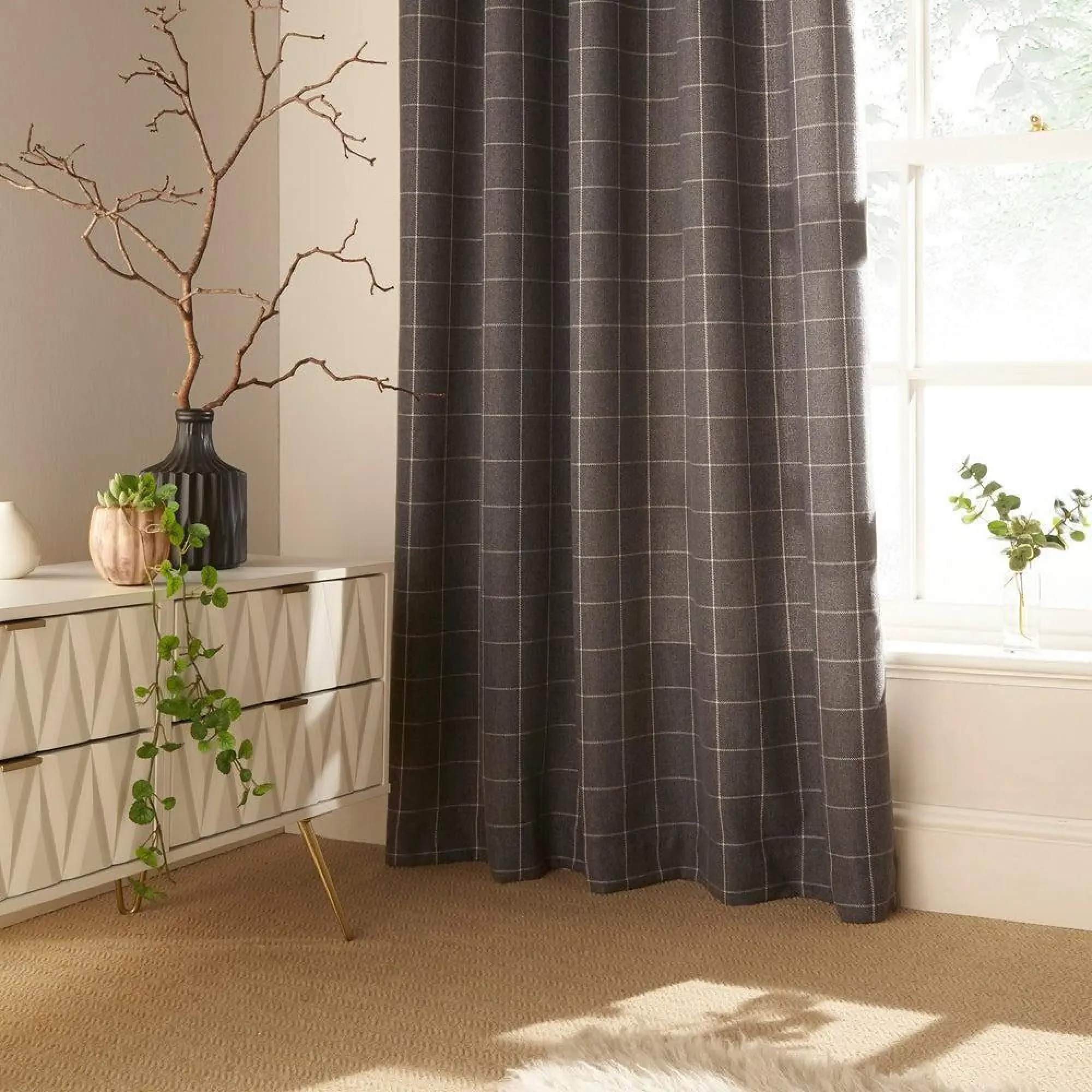 Ellis Windowpane Check Eyelet Curtains - Grey