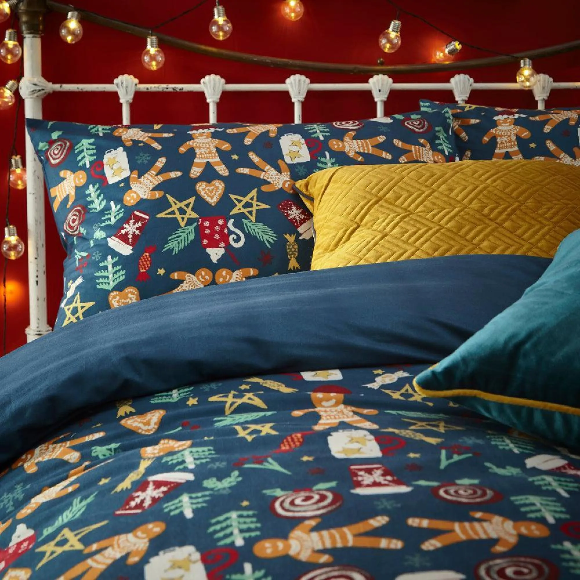 Yuletide Treats Christmas Duvet Cover Set - Navy