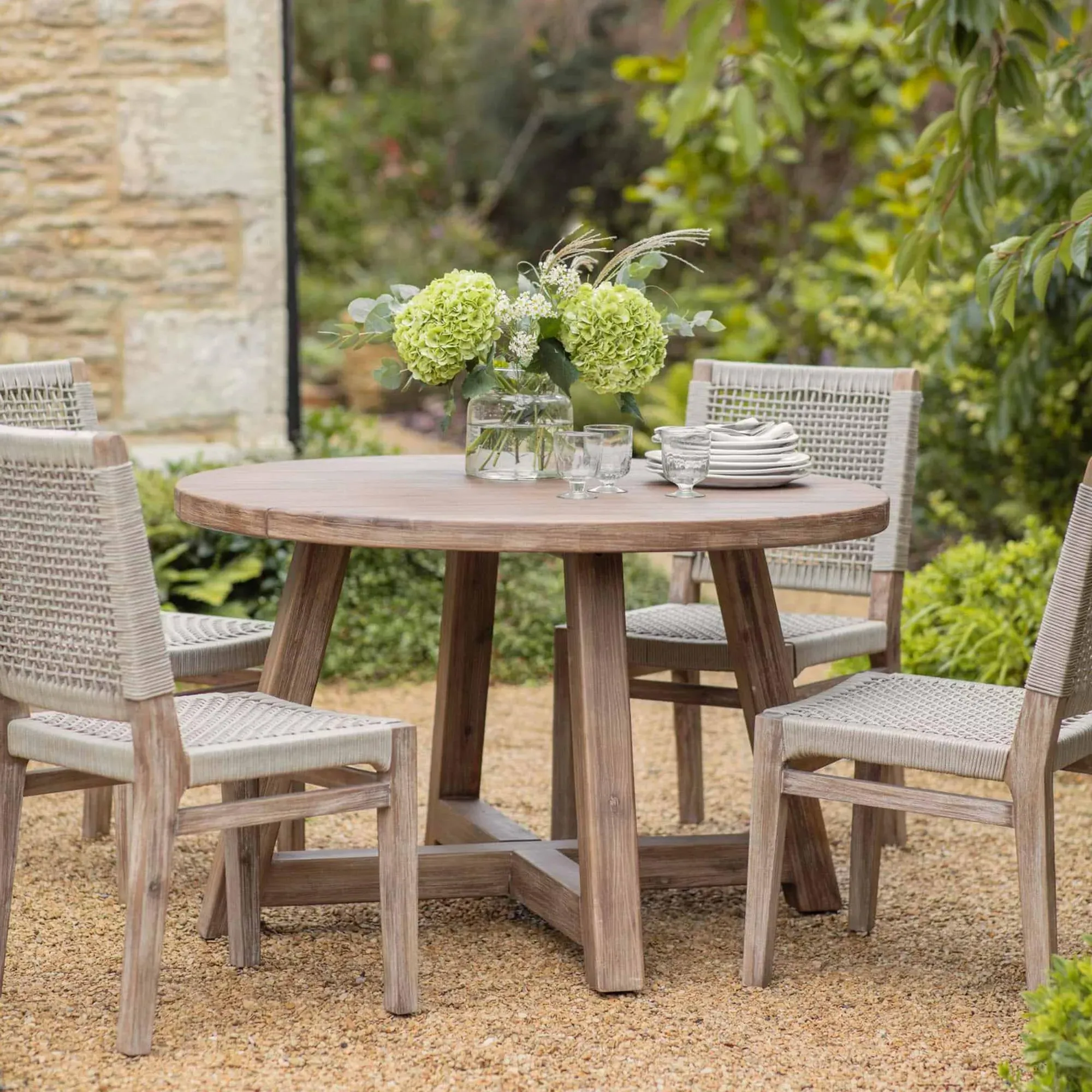 Chilford Round Dining Table - Natural, Solid Wood