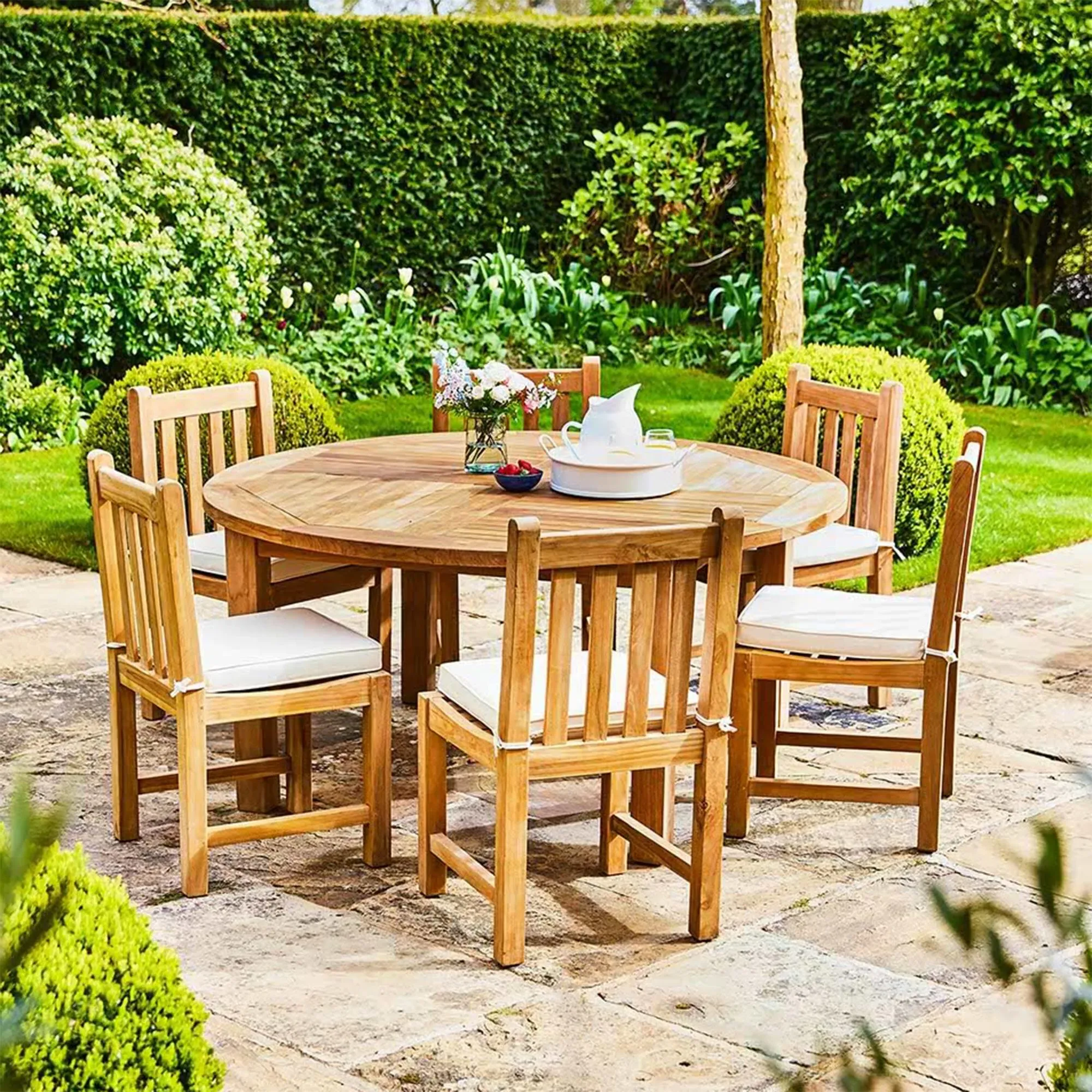 Churn Outdoor Teak Table and 8 Grisdale Chairs - Teak