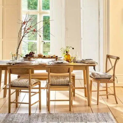 Longworth Extendable Dining Table - Natural, Oak image