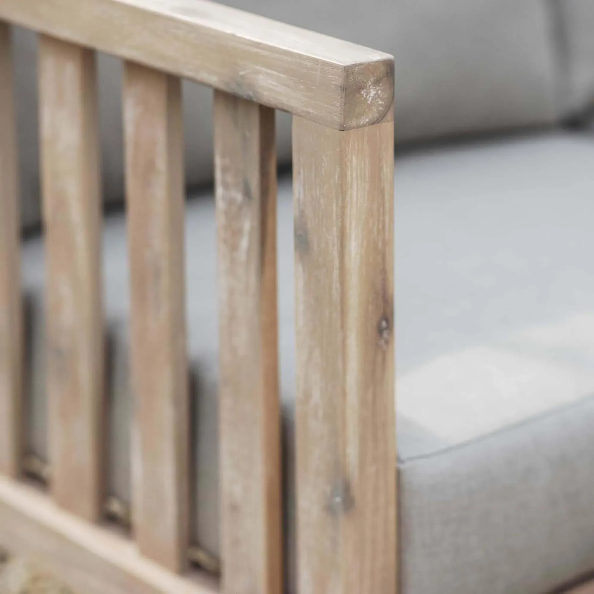 Porthallow 2-Seater Outdoor Sofa - Natural, Acacia Wood