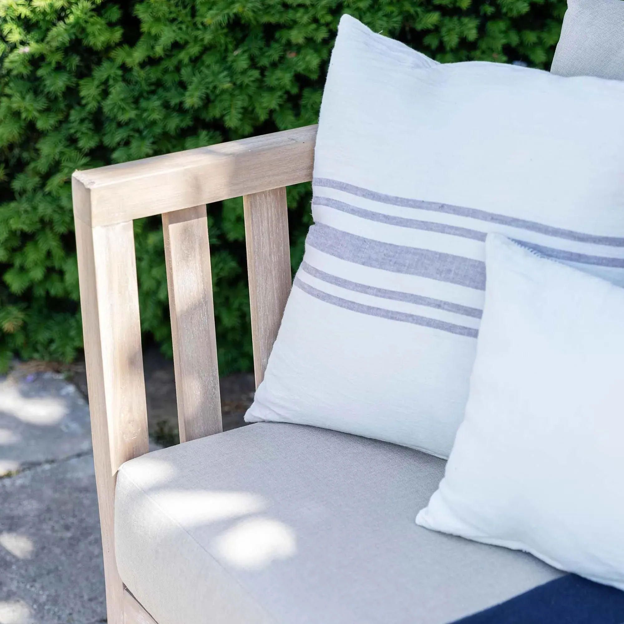 Porthallow 3-Seater Outdoor Sofa - Natural, Acacia Wood