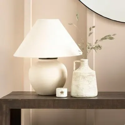 Tisbury Table Lamp - Natural image