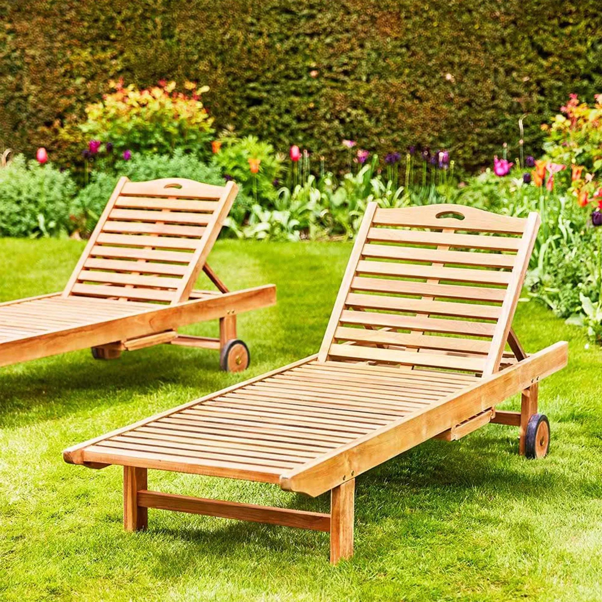 Winchcombe Outdoor Teak Sun Lounger - Teak