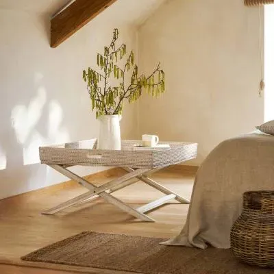 Wittering Square Rattan Tray Table with Stand - White