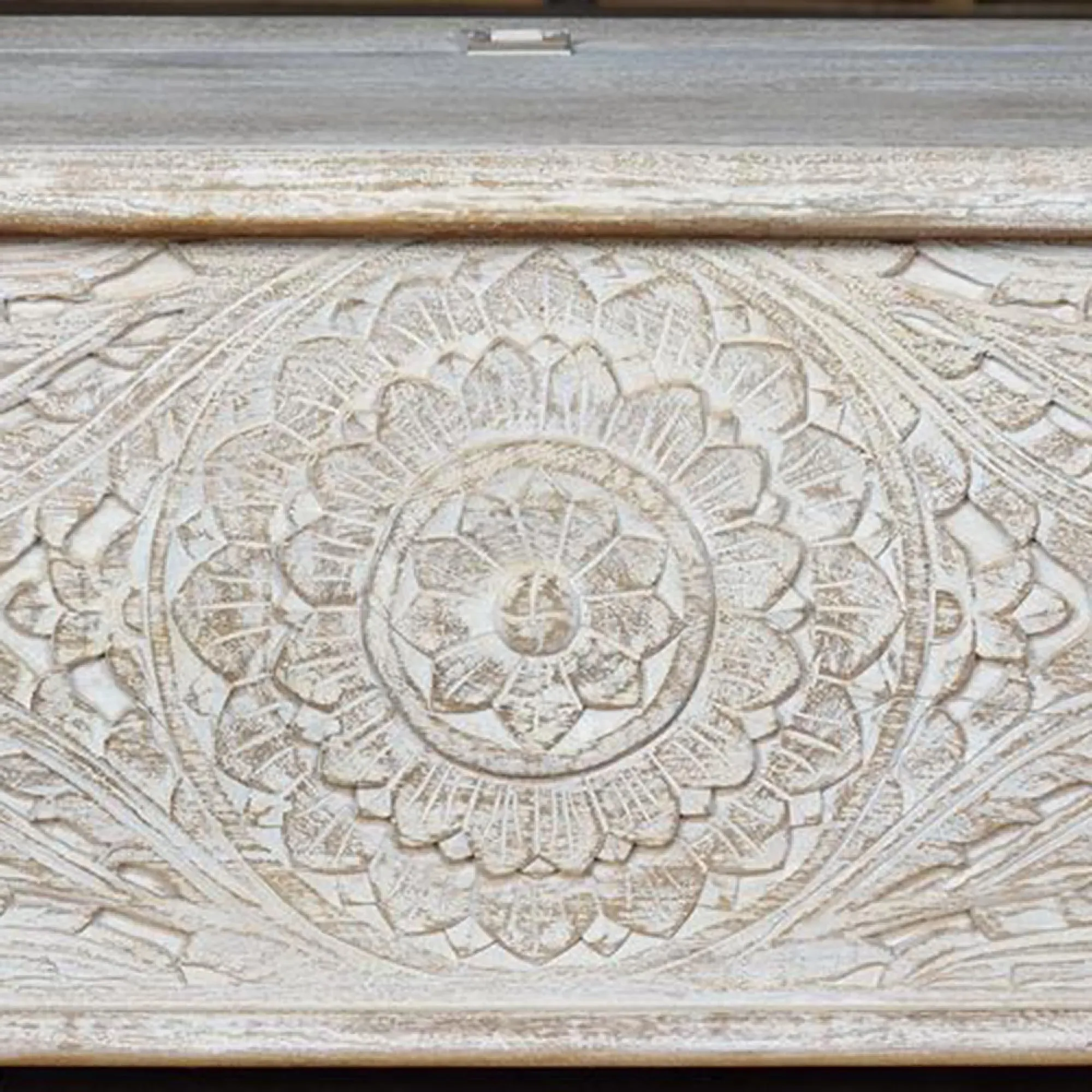 Amagmach Carved Storage Trunk - White, Mango Wood