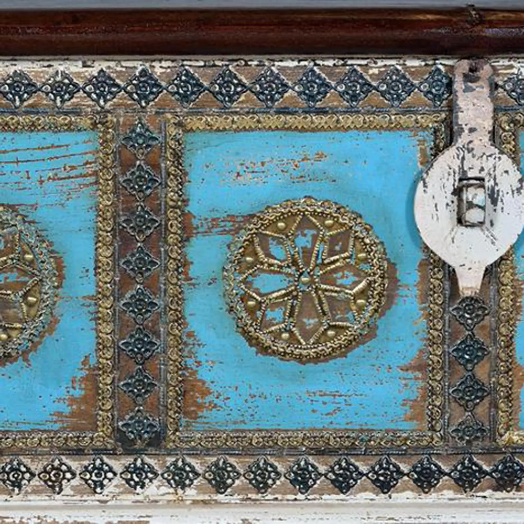 Distelberg Storage Trunk - Walnut, Mango Wood