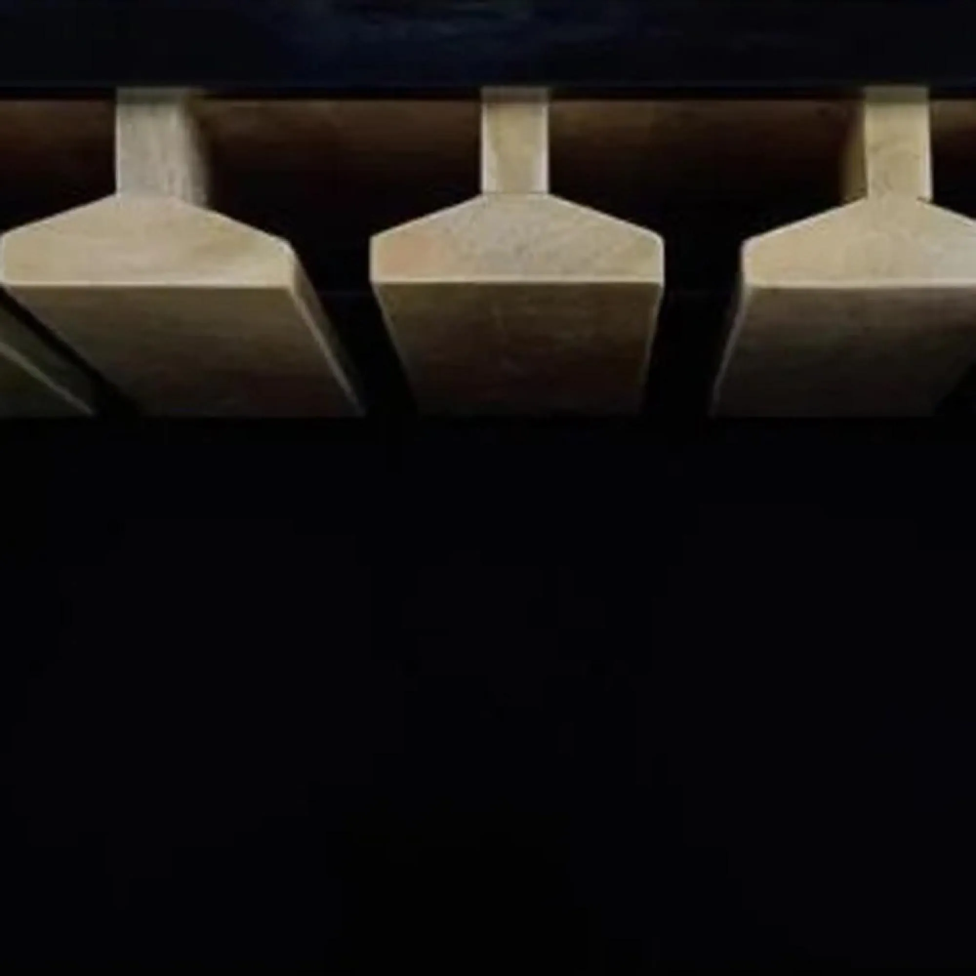 Glenham Large Wine Cabinet - Mango Wood