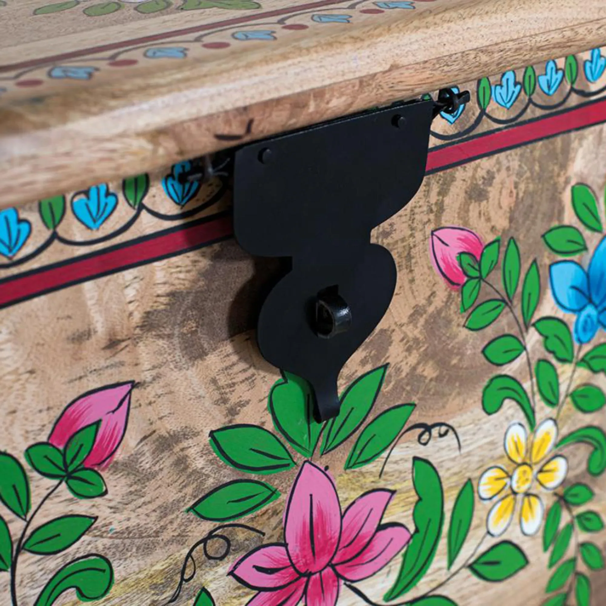 Haisley Storage Trunk - Natural, Mango Wood