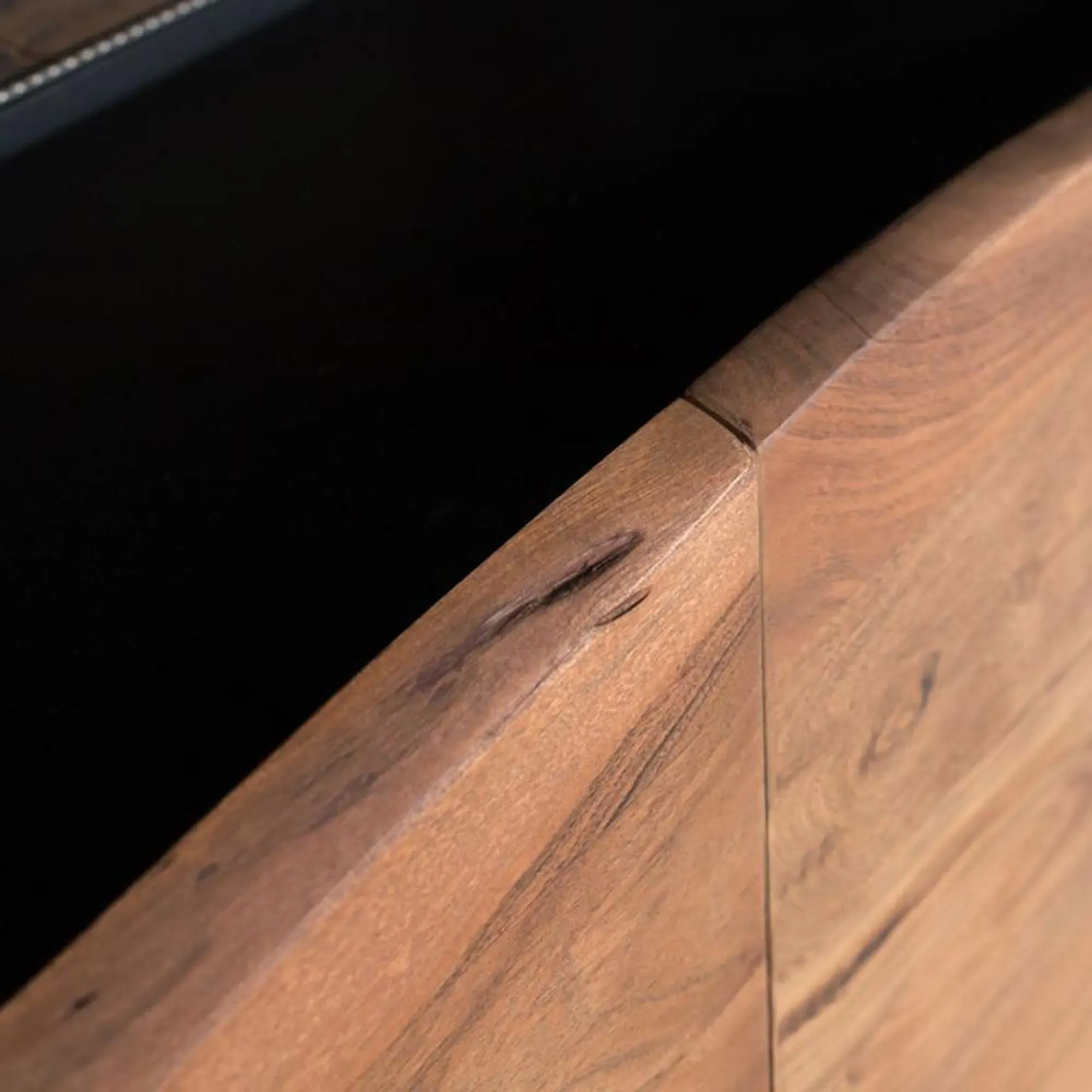 Niarada Acacia Wood 4 Door Tall Highboard - Natural