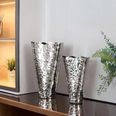 Pierre Hammered Effect Metal Vase Set of 2 - Silver image