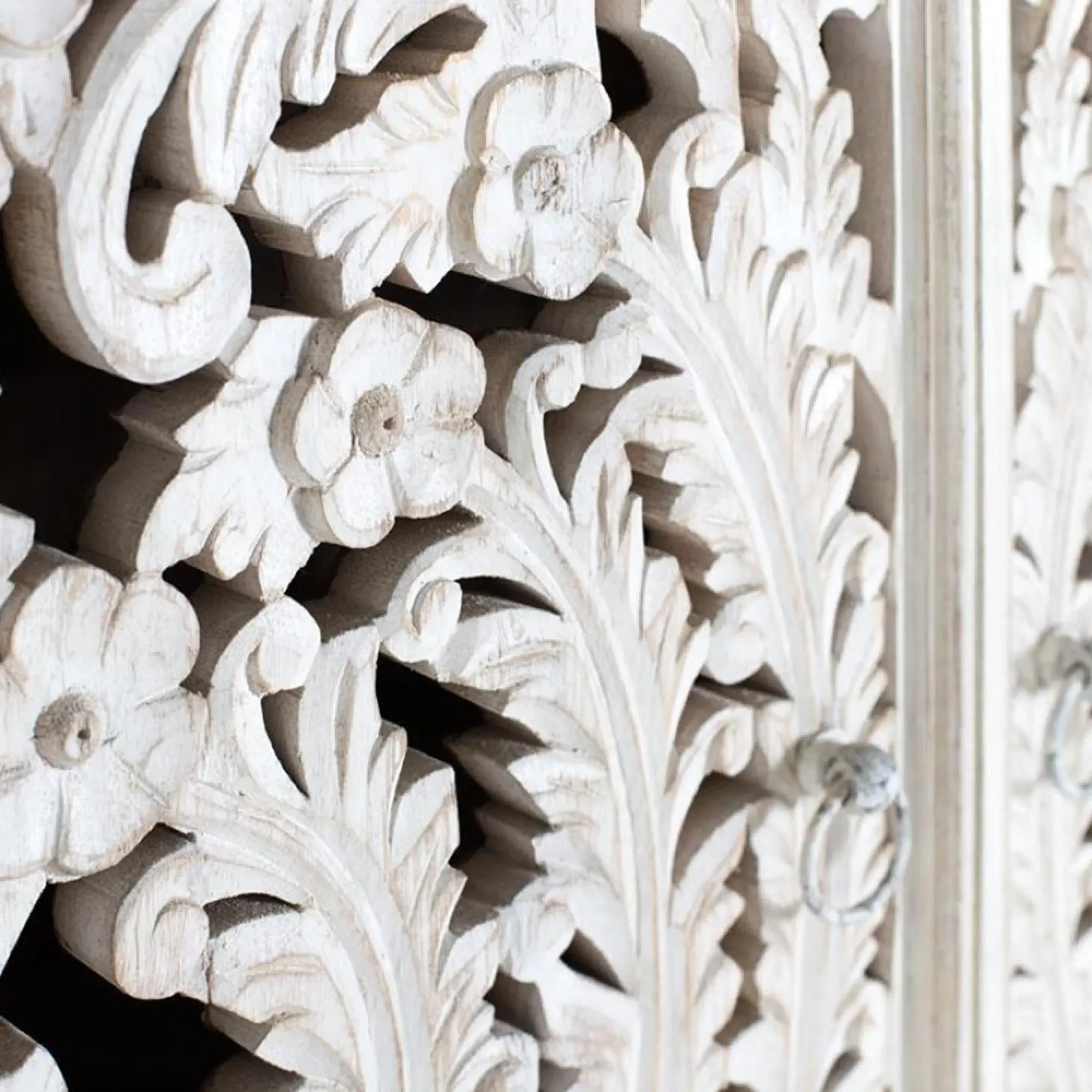 Quintana Carved 2 Door Wardrobe - Aged White, Mango Wood