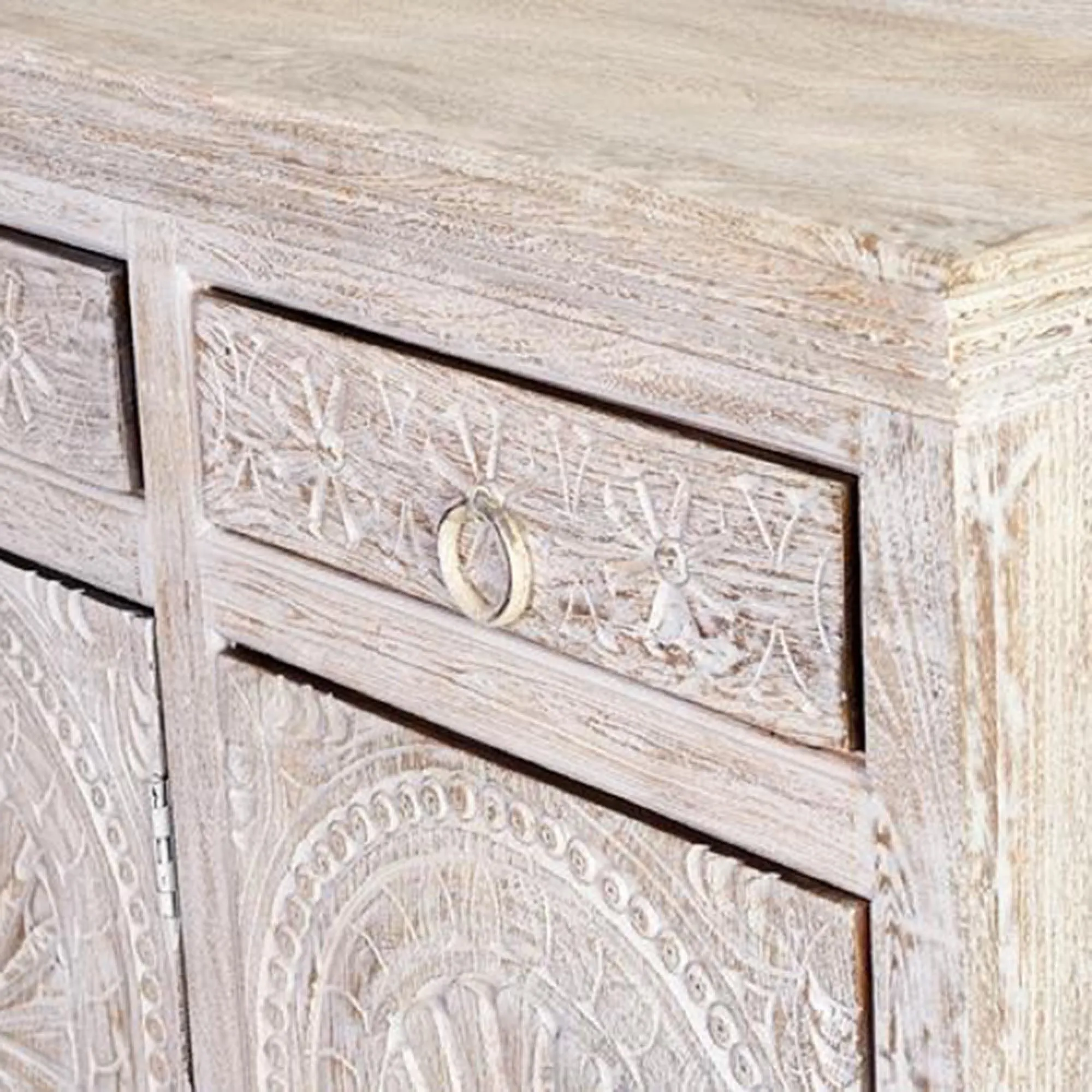 Rrethi 3 Door Medium Sideboard - Aged White, Mango Wood
