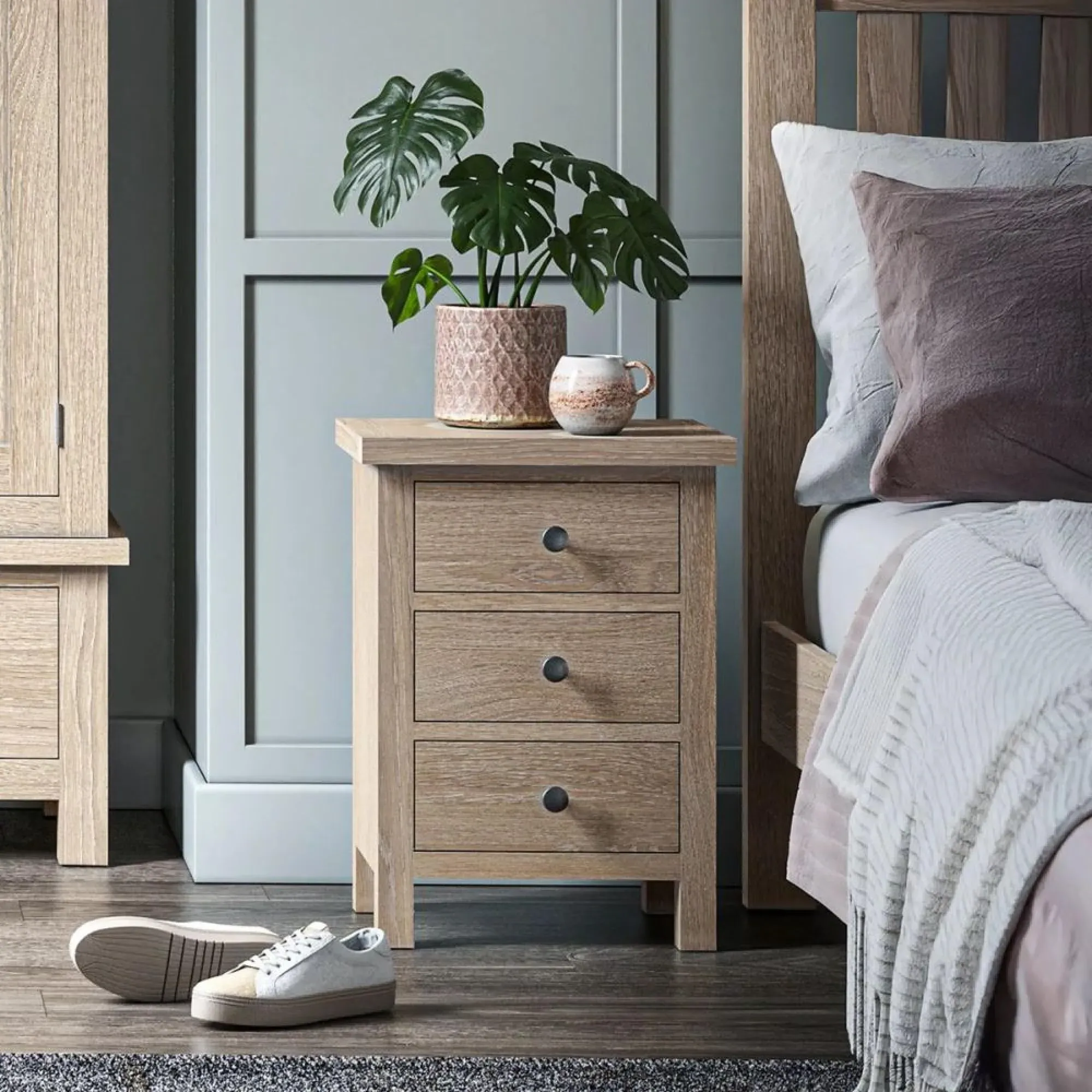 Country Oak 3 Drawer Bedside Cabinet - White Washed